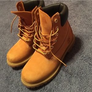 Brand new size 6 timberlands