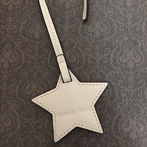 Michael Kors star ⭐️ hang tag