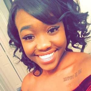 Meet your Posher, Meesha