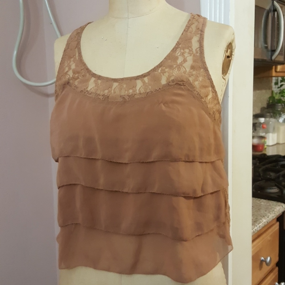Ruffle tank