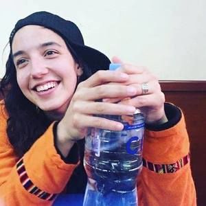 Meet your Posher, Olivia