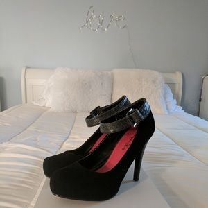 Black suede with snake pattern ankle strap pumps