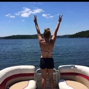 Meet your Posher, Jenna