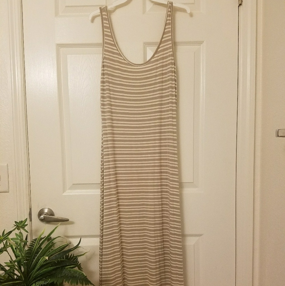 Long maxi dress