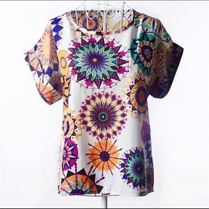 NWOT Coachella Abstract Geometric Light Top