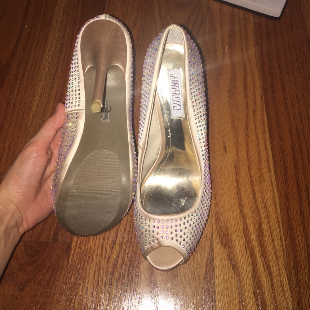 Shoes - Picture 2 of 2