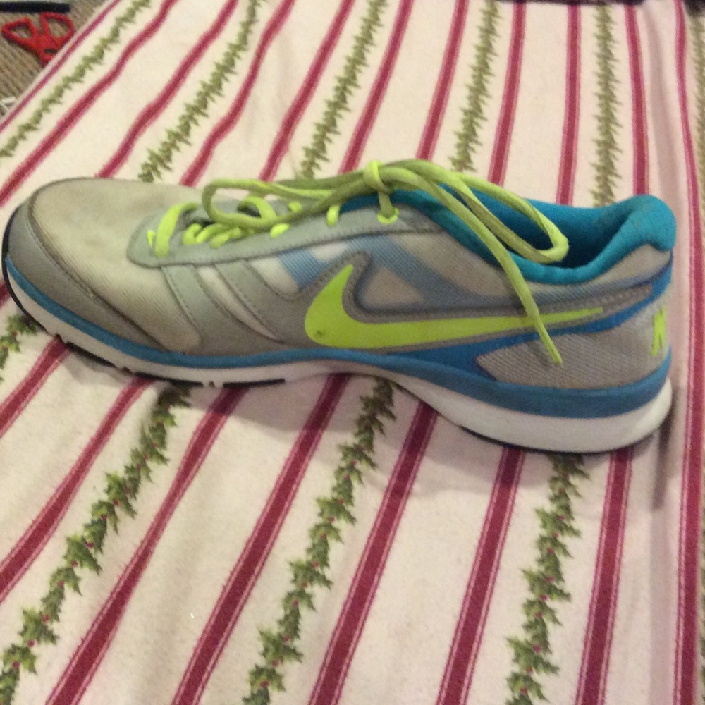 Nike shoes