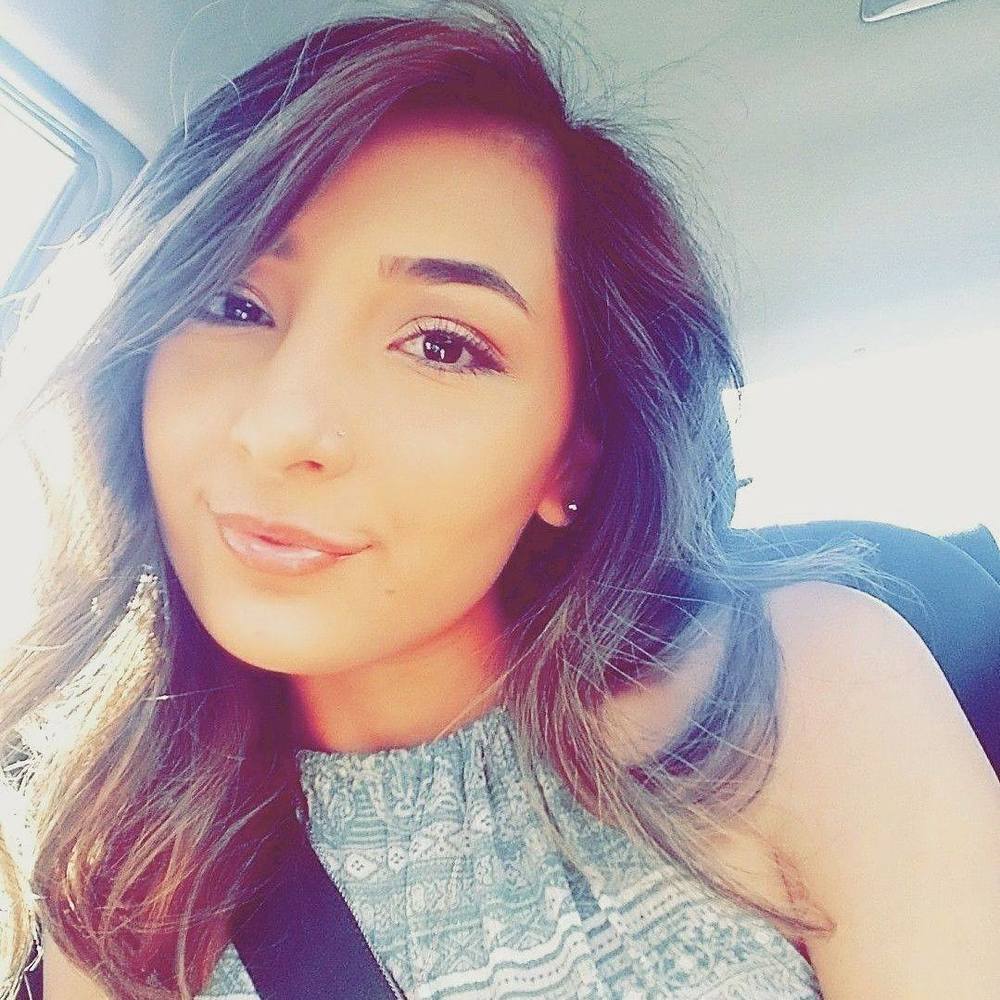 Meet your Posher, Leanna