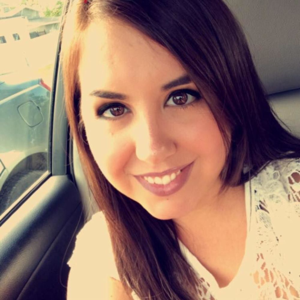 Meet your Posher, Monica