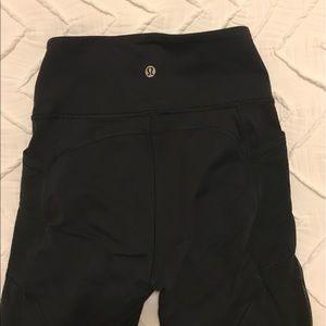 Black workout leggings