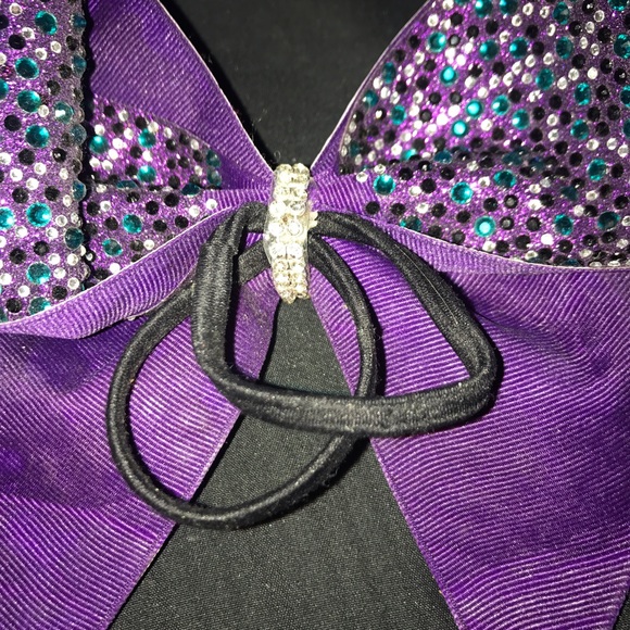 Cheer bow - Picture 3 of 3