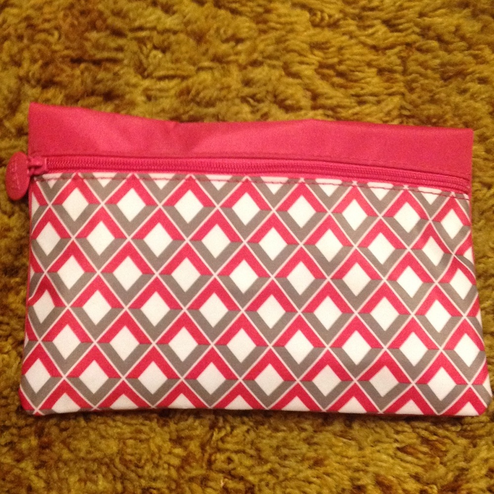 Ipsy makeup bag