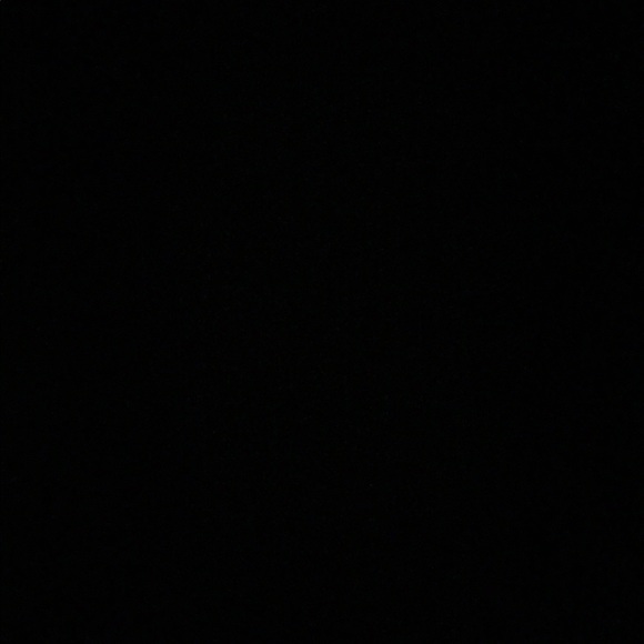 Meet your Posher, Steph - Picture 1 of 1