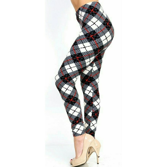 (Plus) Curvy Tartan Print Leggings 1 left! - Picture 3 of 5
