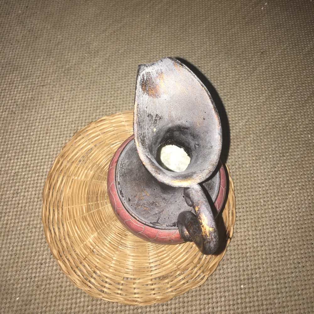 Vase - Picture 2 of 3
