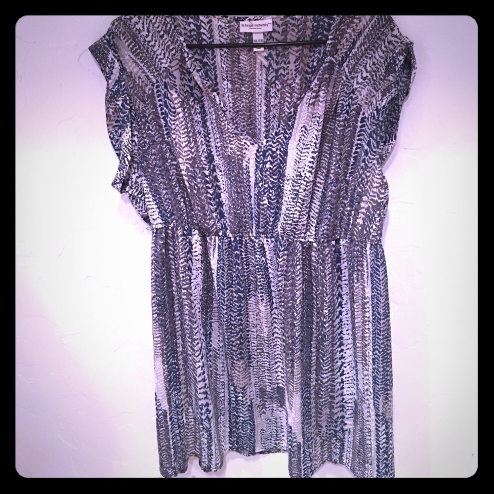 Liz Lange Maternity shirt/dress