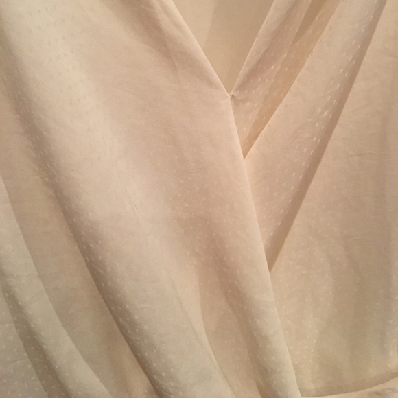 Cream blouse - Picture 2 of 2