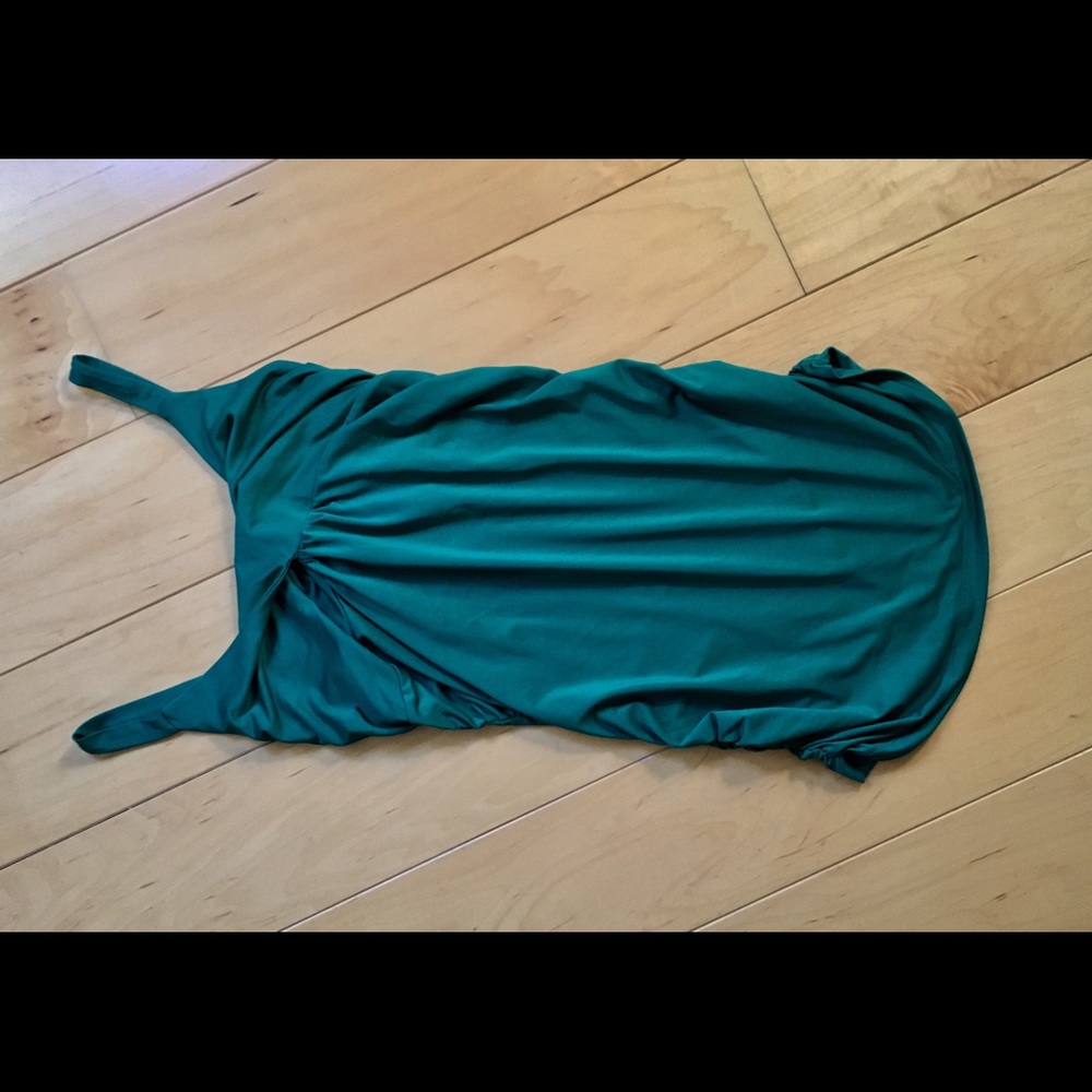 Stretchy Green Satin-Look Tank Top