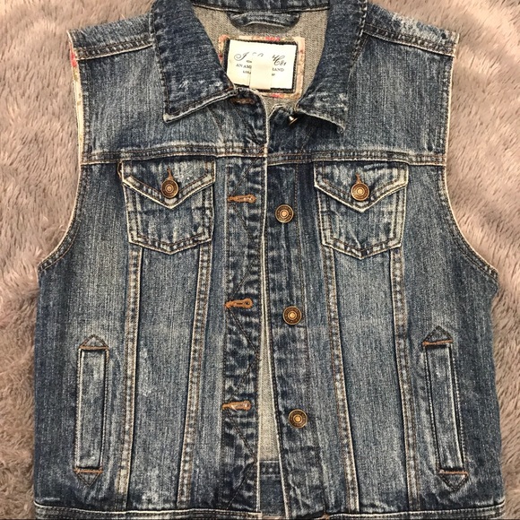 Forever 21 denim vest size Small - Picture 2 of 5