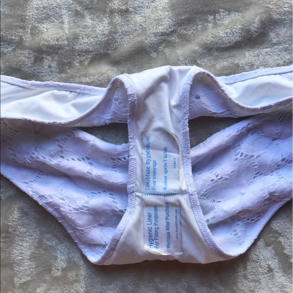 Victoria's Secret bikini bottoms - Picture 3 of 4