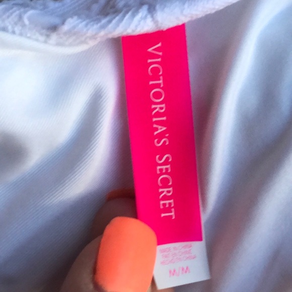 Victoria's Secret bikini bottoms - Picture 4 of 4