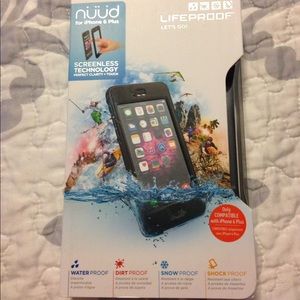 Life Proof Nüüd for a 6 Plus!