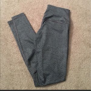 Lululemon wunder under high rise pant