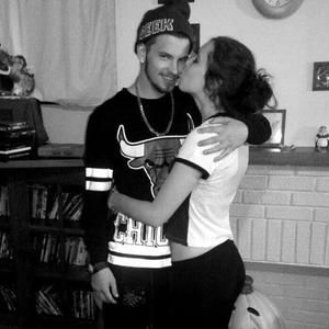 Meet your Posher, Derek