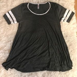 LulaRoe Perfect Tee