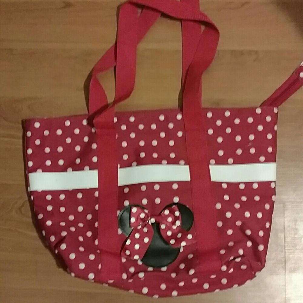 Large disney tote minnie zips closed