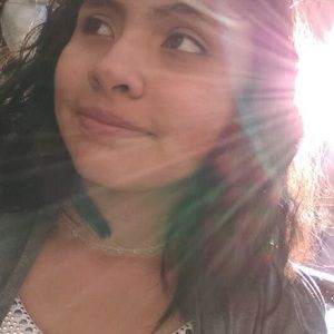 Meet your Posher, Apple