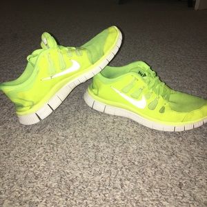 neon Nike free runs 5.0