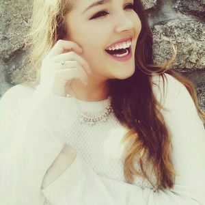 Meet your Posher, Alice