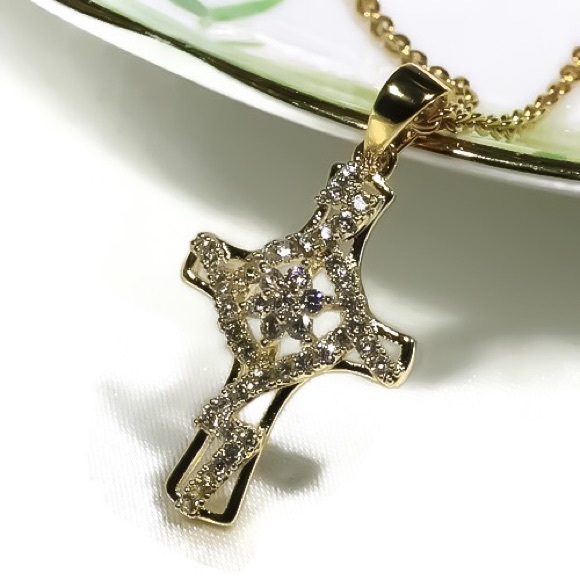 nejd Jewelry - 🇲🇱14K Gold Filled Celtic Cross Simulated Diamond