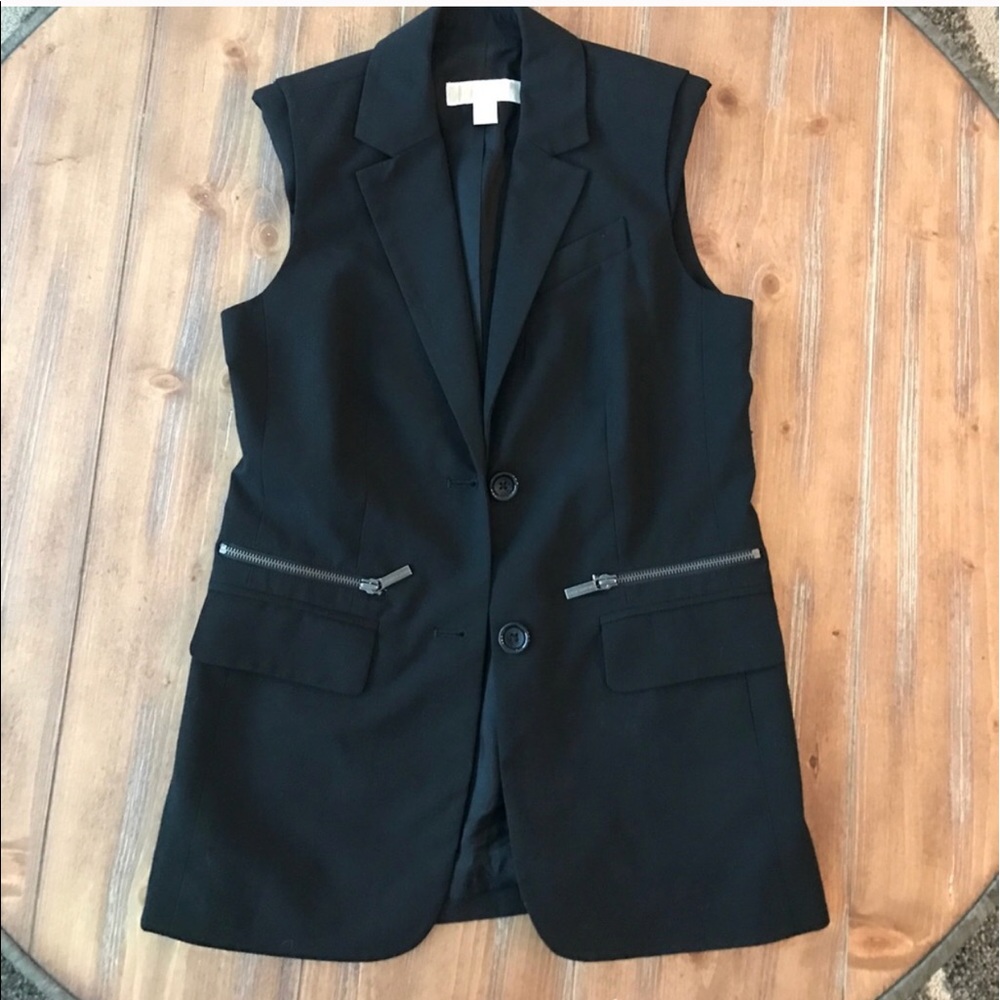 MK BLACK VEST
