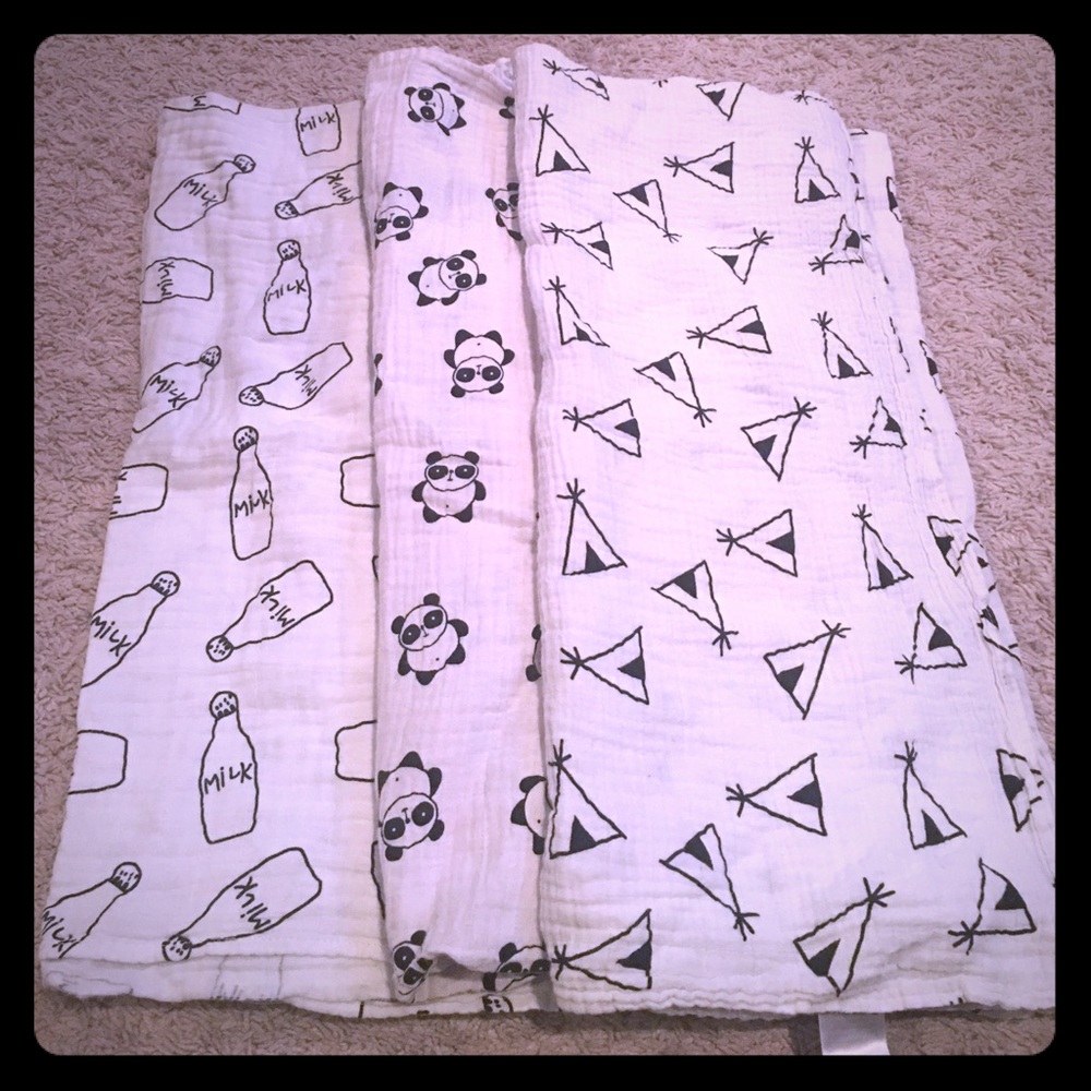 Set of 3 Muslin Swaddles