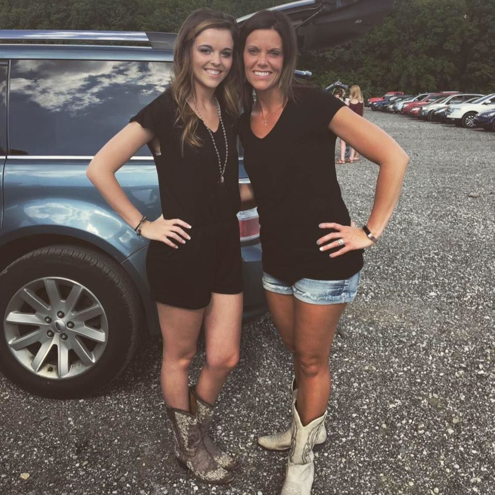 Meet your Posher, Reagan