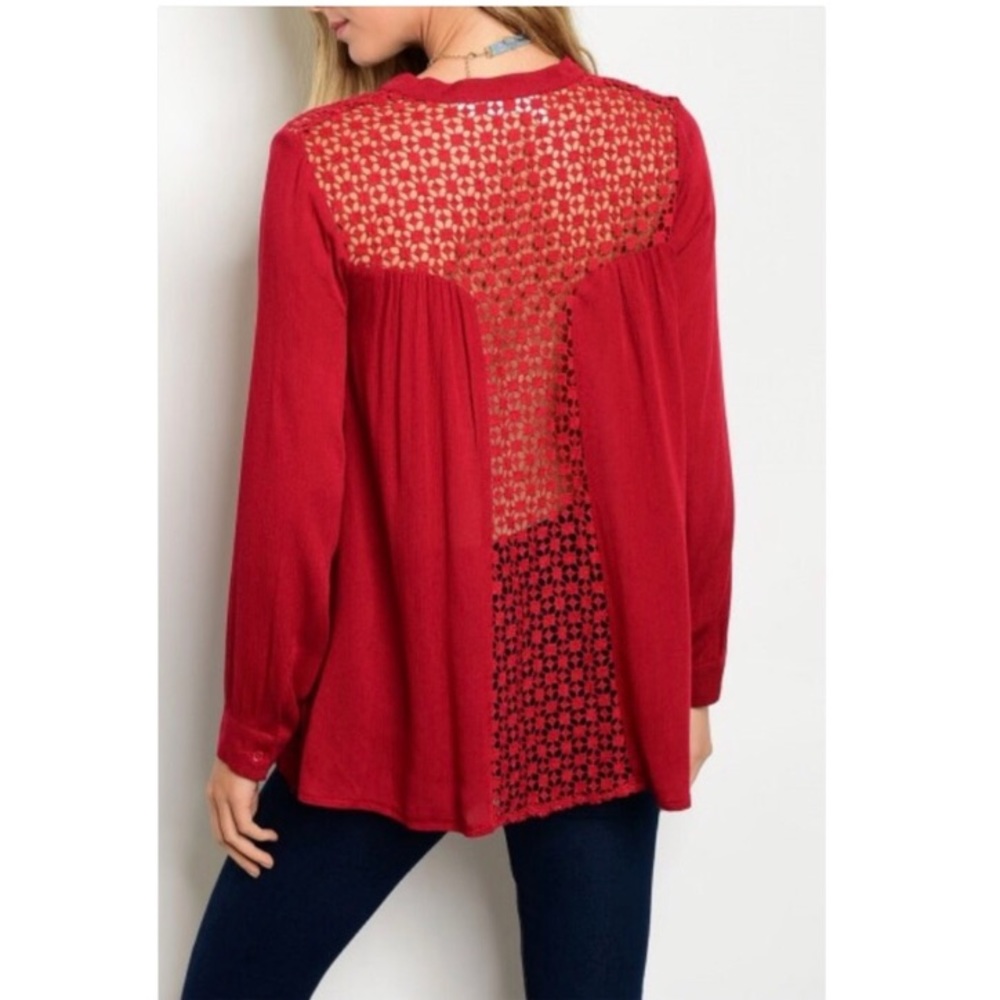 NWT WINE LACE BUTTON DOWN LONG SLEEVE BLOUSE
