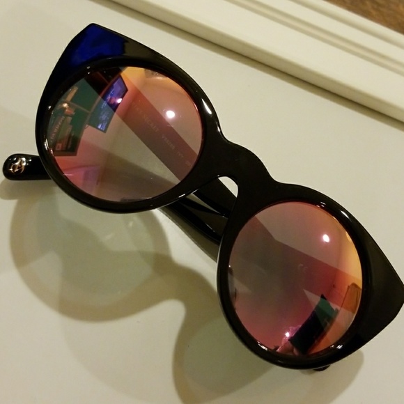 Victoria's Secret Accessories - Victoria's secret cat eye sunglasses NWOT