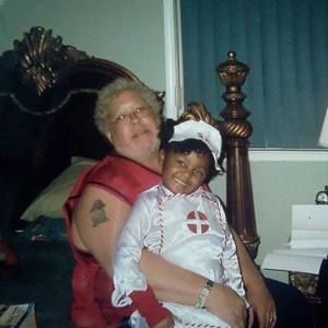 Meet your Posher, Lonya