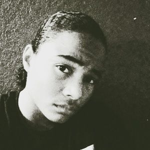 Meet your Posher, Jeremiah