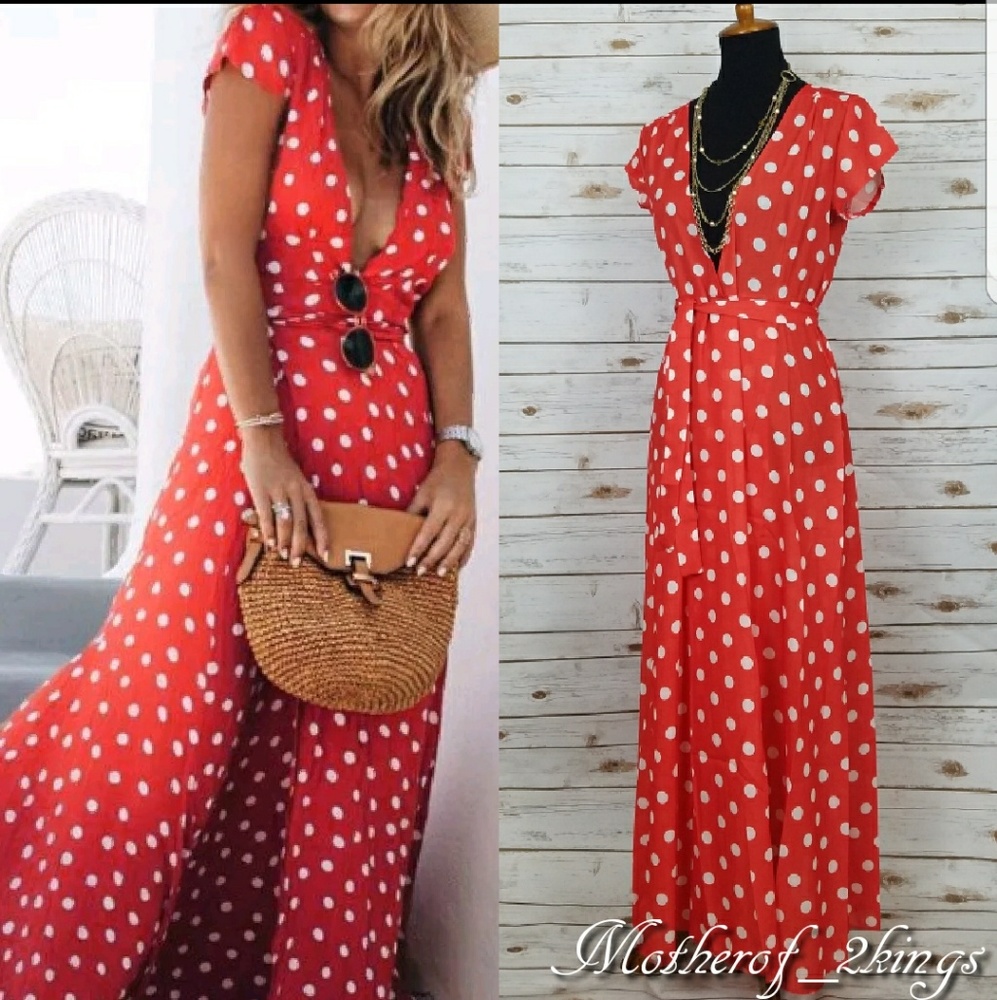 🔥LAST ONE🔥RED POLKA DOT DEEP PLUNGE DRESS - Picture 3 of 7