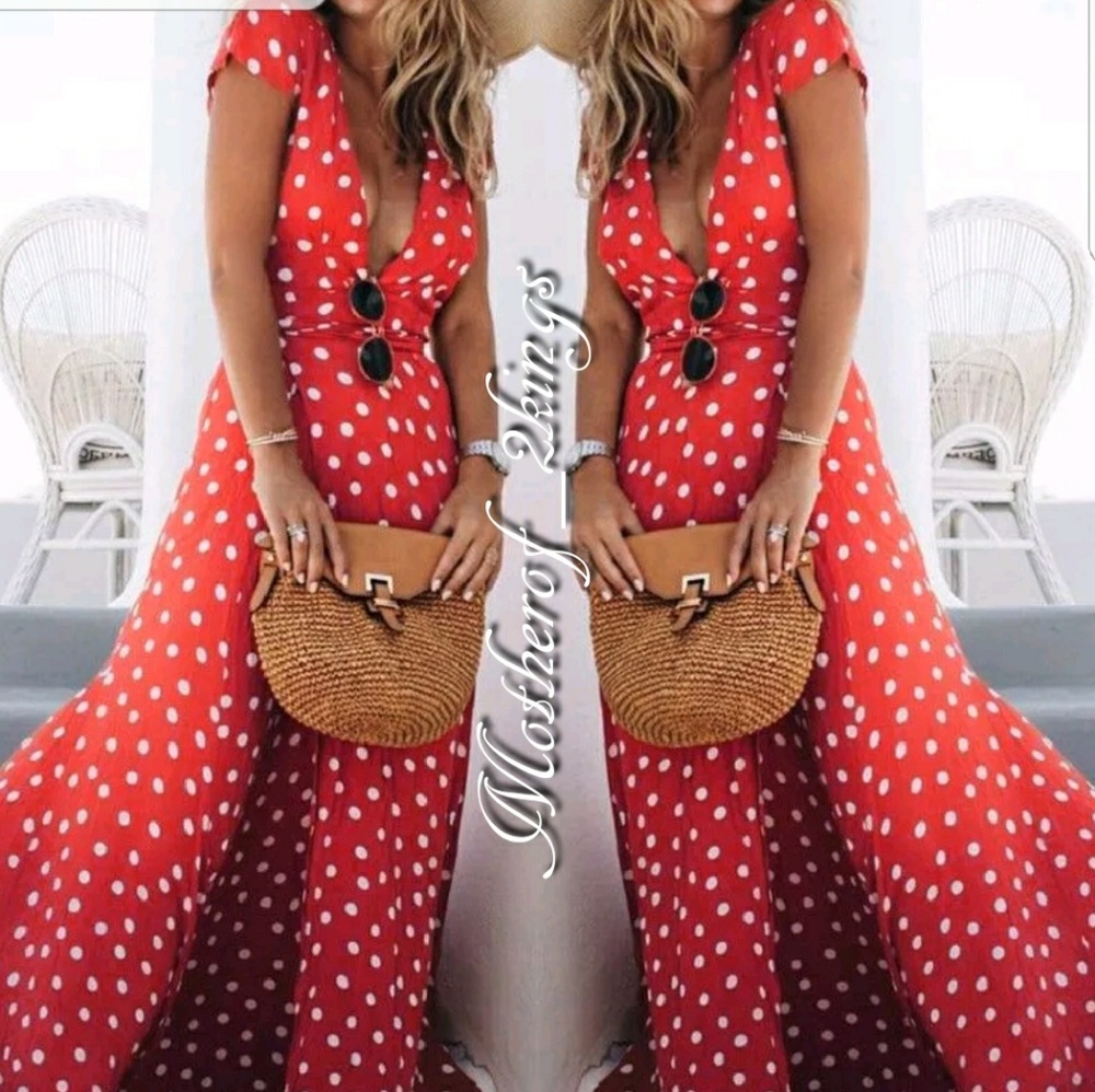 🔥LAST ONE🔥RED POLKA DOT DEEP PLUNGE DRESS - Picture 2 of 7