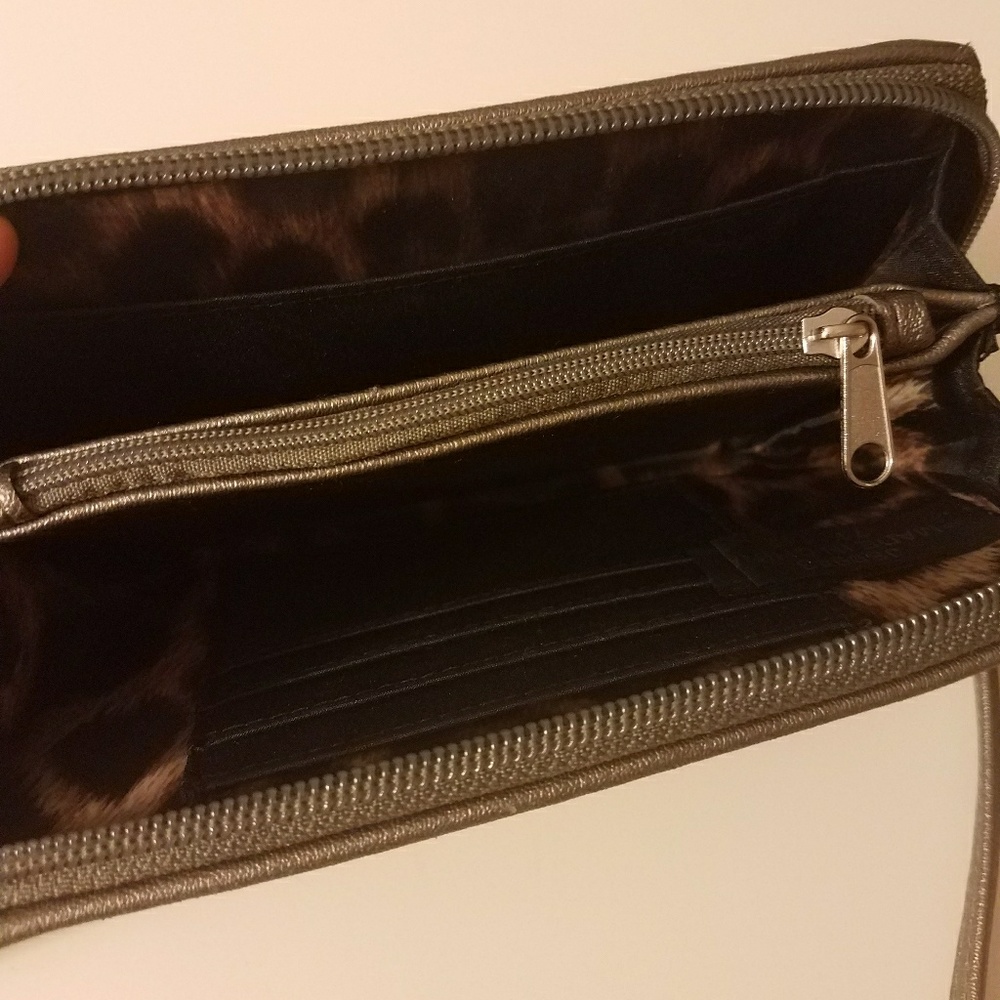 Wallet - Picture 3 of 3