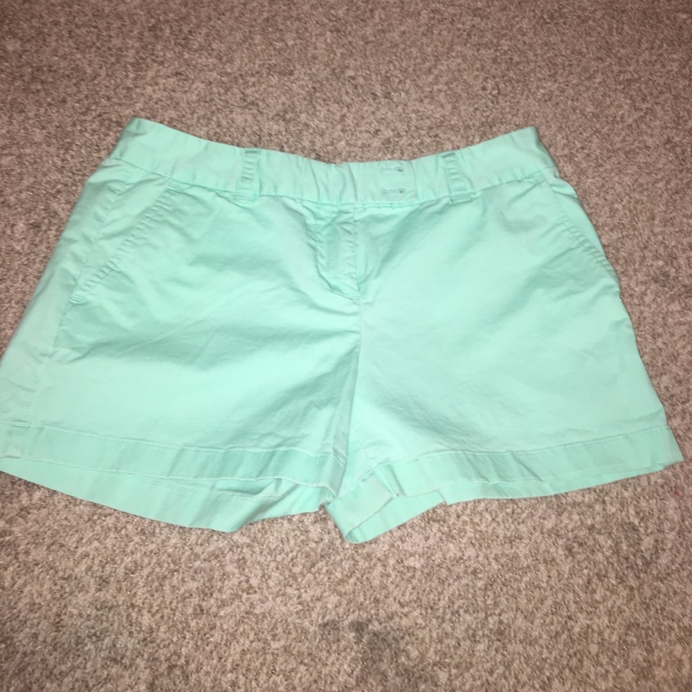 NWOT Vineyard Vines Seafoam Green Shorts sz 4