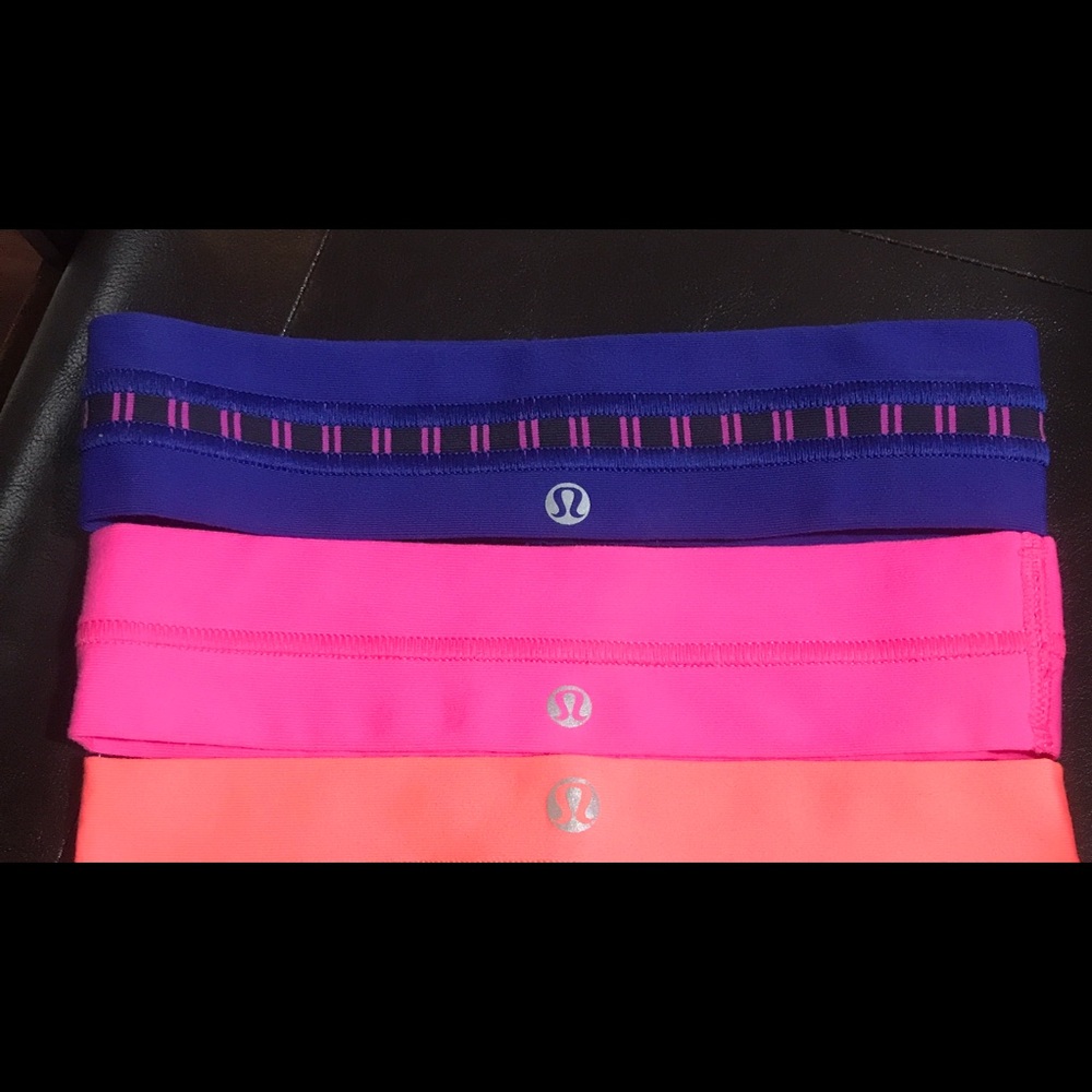 Lululemon Fly Away Tamer headband lot of 2