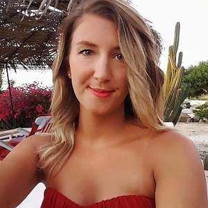 Meet your Posher, Alison