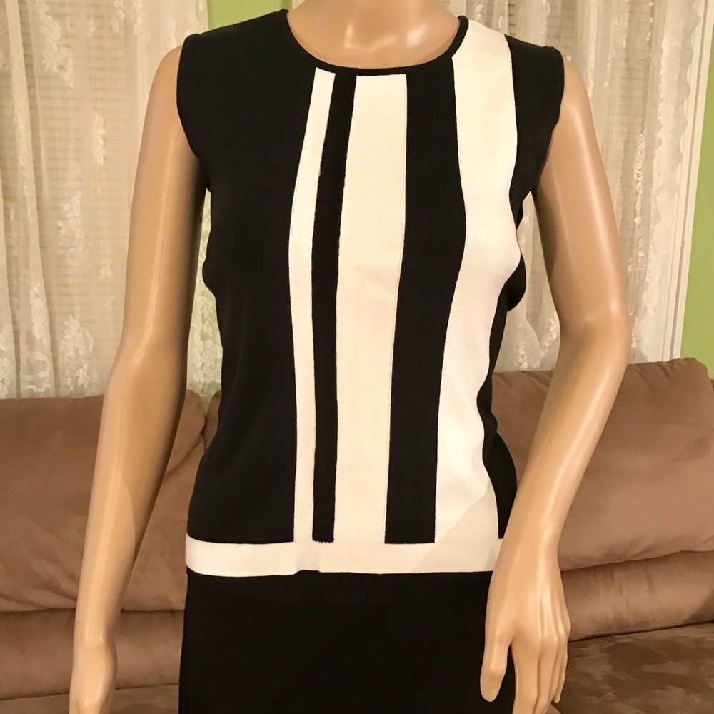 Liz Claiborne knit Sleeveless Top size Small