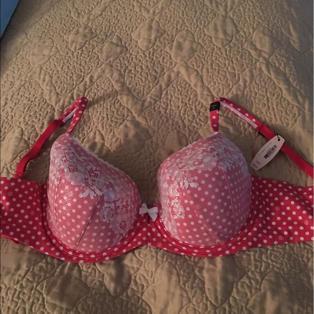 VS body by Victoria bra