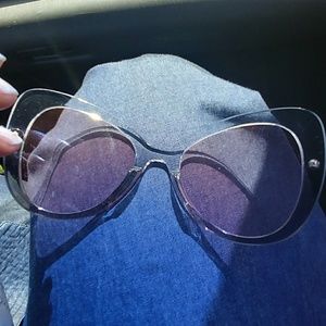 Meet your Posher, Asalah